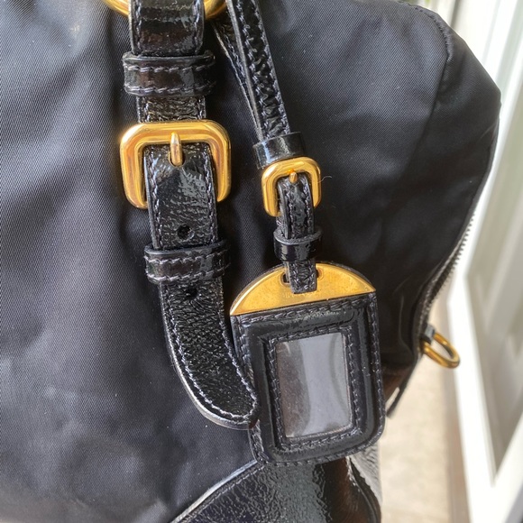 Vintage Prada Nylon shoulder bag with good condition. Look at photos - Picture 13 of 15